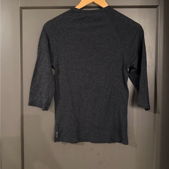 NWOT Men’s Armani Exchange Charcoal 3/4 Sleeve Top size XS - Picture 3 of 5